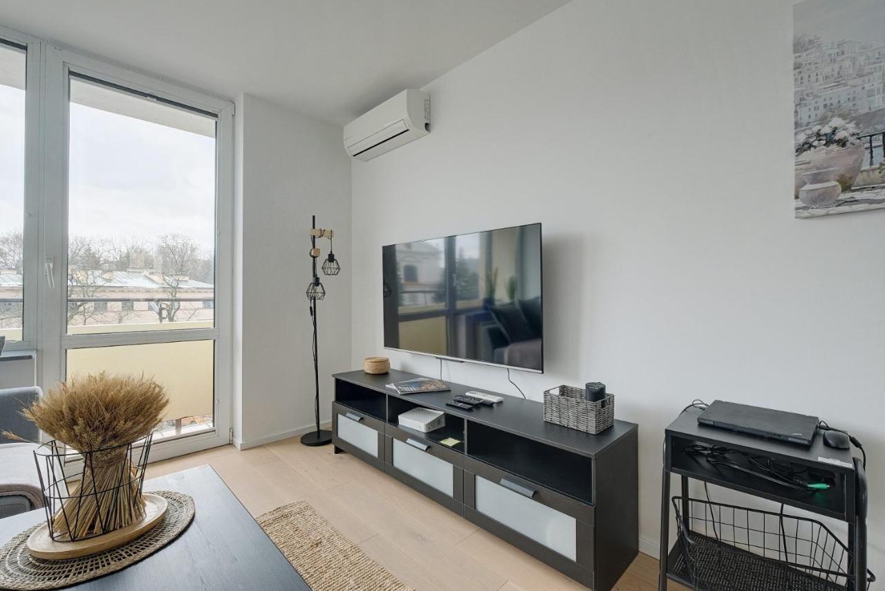 Luxurious 3Br Apt Center Варшава Екстериор снимка