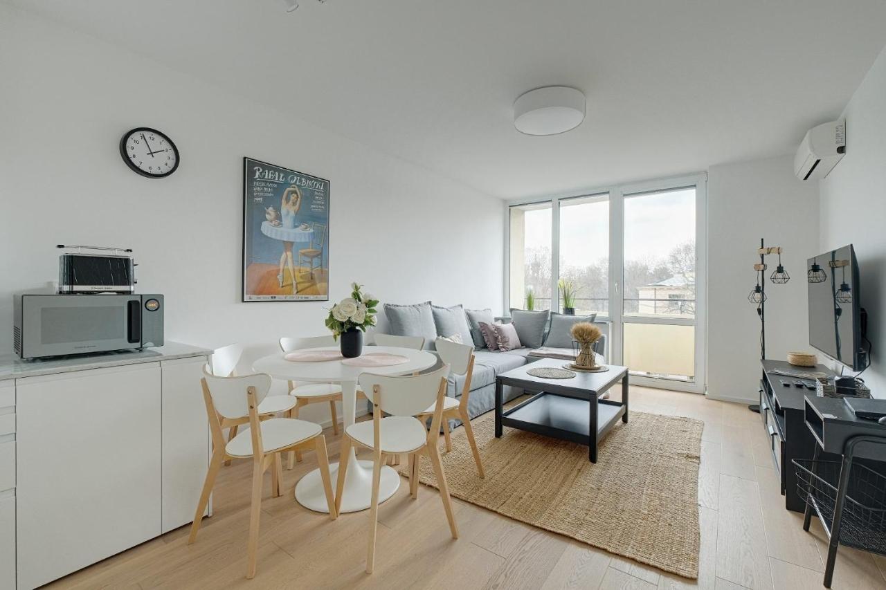 Luxurious 3Br Apt Center Варшава Екстериор снимка